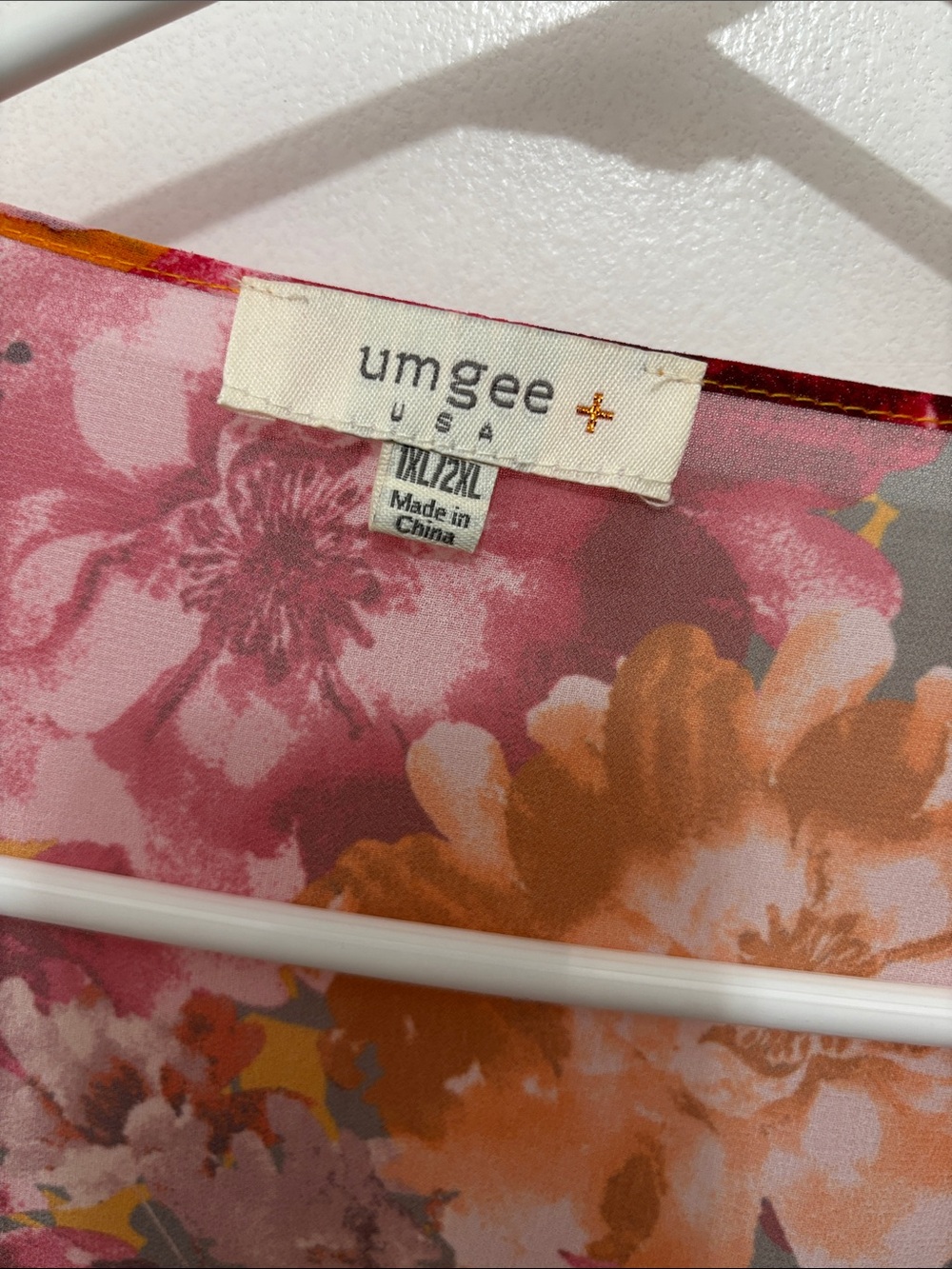 Umgee Mustard Yellow Floral Kimono Cape with Tassel Trim Sz 1X/2X - Picture 2 of 4